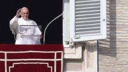 vatican-pope-angelus-1512300073977.jpg
