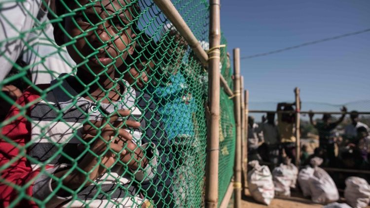 Refugiados da minoria rohingya em Bangladesh