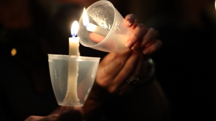 modlitwa w intencji zamordowanego kapłana - zdjęcie ilustracyjne