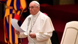 vatican-pope-audience-1512645625775.jpg