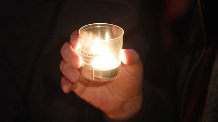 Zaadoptuj księdza - modlitwa o powołania