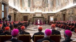 vatican-greetings-curia-1513857238876.jpg