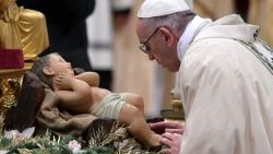 vatican-pope-mass-epiphany-1515230863570.jpg