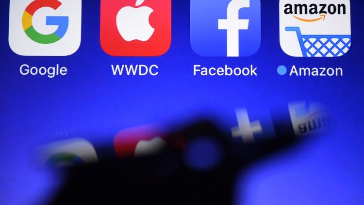 La diffusion des fausses nouvelles est favorisée par la mulitplication des réseaux sociaux