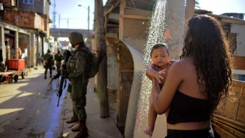 Papa: Campagna fraternità in Brasile, pace si tesse ogni giorno
