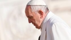 vatican-pope-audience-1516786229433.jpg