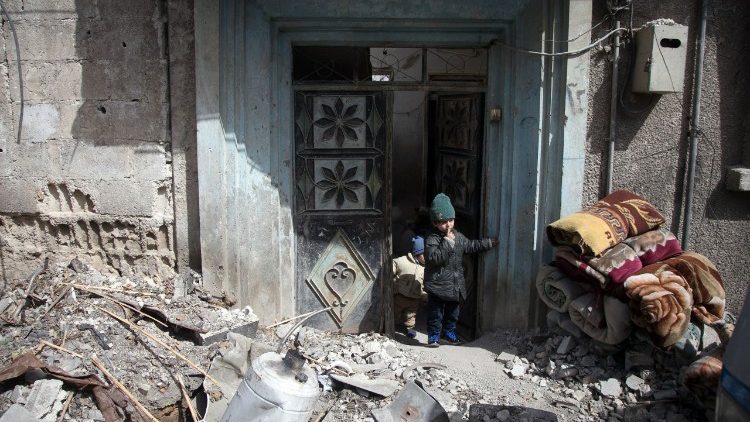 Área sitiada na região de Ghouta, Síria