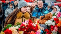 russia-fire-accident-1522082289769.jpg