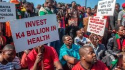 malawi-politics-protest-1524850682638.jpg