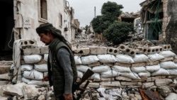 topshot-syria-conflict-1524902285438.jpg
