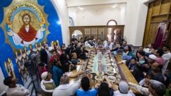 egypt-libya-conflict-coptic-funeral-1526377685881.jpg