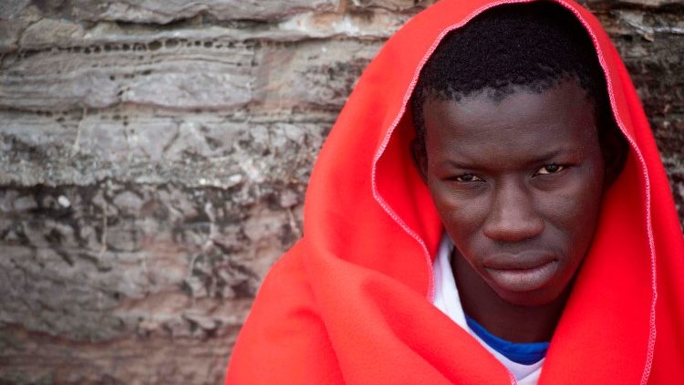 Мігрант, выратаваны ў водах Міжземнага мора