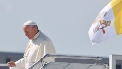 switzerland-vatican-pope-trip-1529569449602.jpg