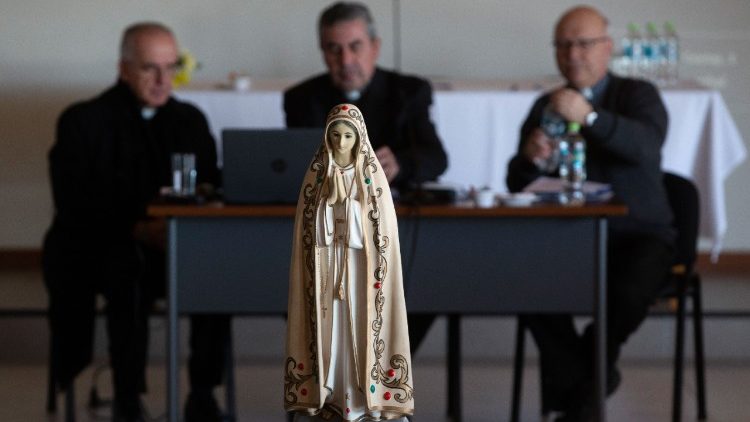 Chiles Bischöfe in außerordentlicher Vollversammlung