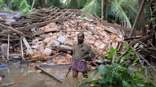 Card. Gracias appeals for solidarity, generosity for victims of Kerala floods 