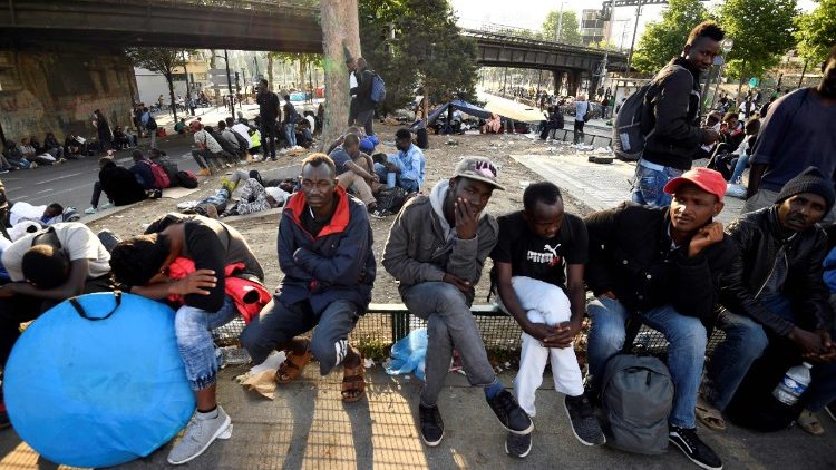 Was geschiet mit gerade angekommenen Flüchtlingen?