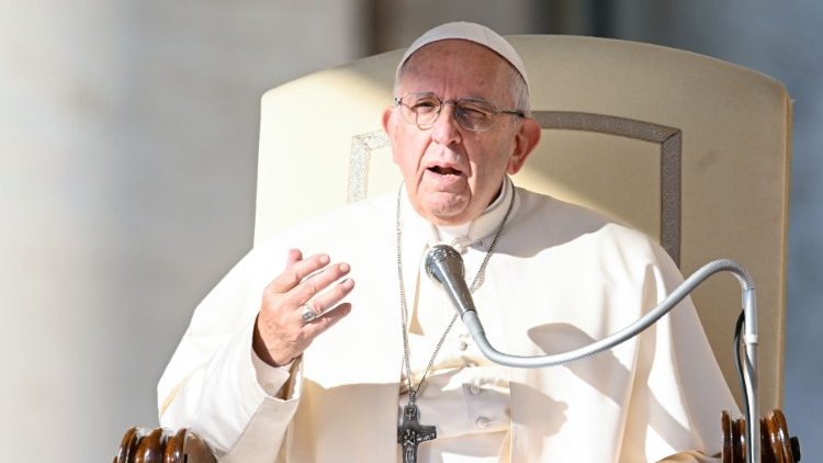 Папа падчас агульнай аўдыенцыі ў Ватыкане