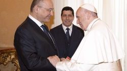 vatican-iraq-pope-1543060344528.jpg