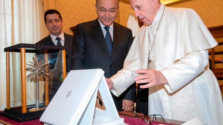 vatican-iraq-pope-1543060641267.jpg