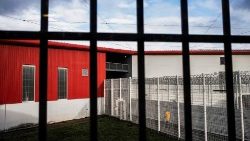 france-justice-prison-suidice-1543568033271.jpg
