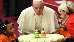 vatican-pope-audience-children-santa-marta-1544957042290.jpg