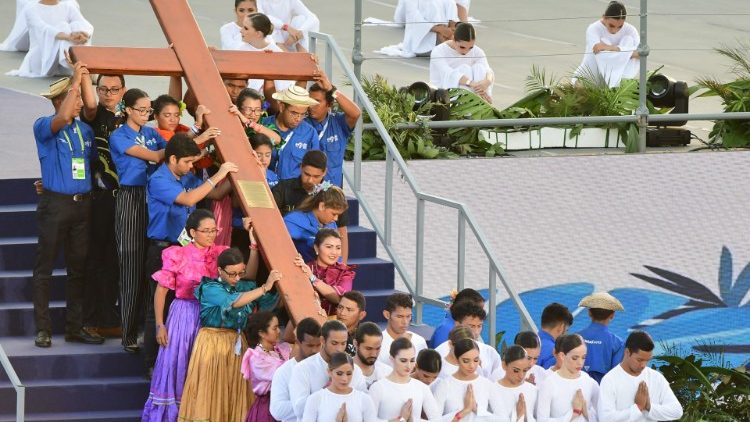 Papież: Droga Krzyżowa trwa w stłumionym krzyku nienarodzonych