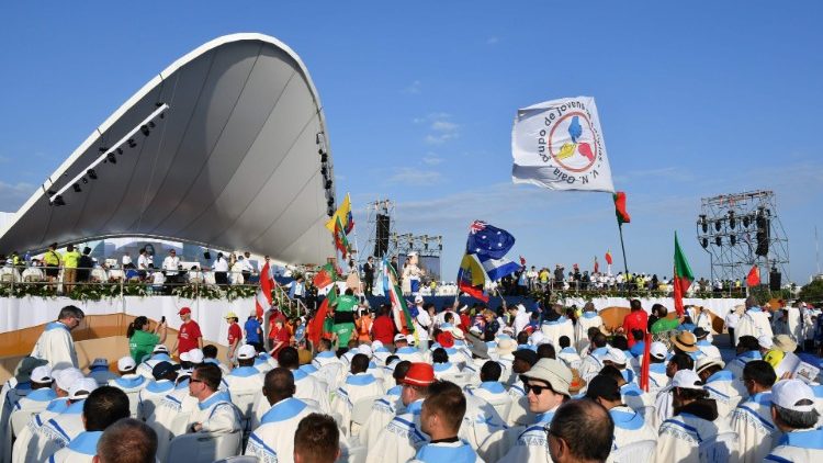 panama-pope-wyd-mass-1548602333161.jpg