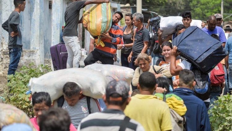 COLOMBIA-VENEZUELA-CRISIS-BORDER