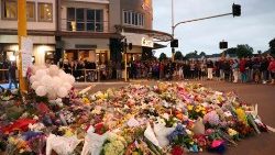 nzealand-attack-mosque-1552724930499.jpg