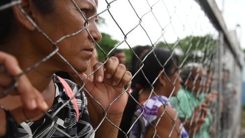 Detenuti di guerra, Chiesa in difesa del diritto internazionale