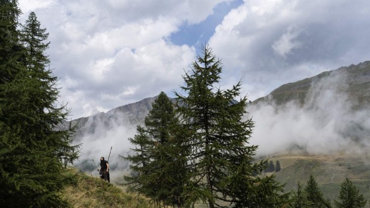 La via Francigena passe par les Alpes pour rejoindre Rome.