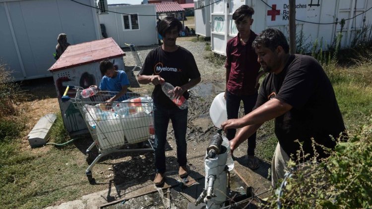 Bayerns Katholiken fordern auch eine Entlastung der Mittelmeerländer. Hier zu sehen: Das Nea Kavala-Flüchtlingslager in Griechenland