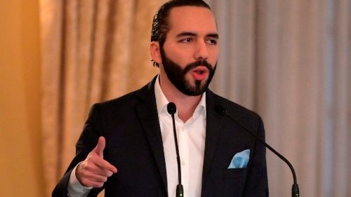 Le Salvador se lance dans la traque contre la corruption