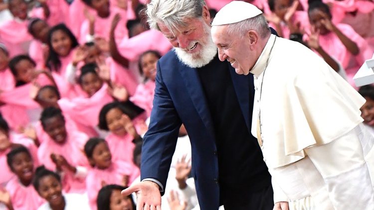 Le Pape François et père Pedro Opeka, le 8 septembre 2019 à Antananarivo, Madagascar. 