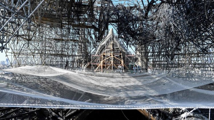 Die Baustelle von Notre-Dame im Juli