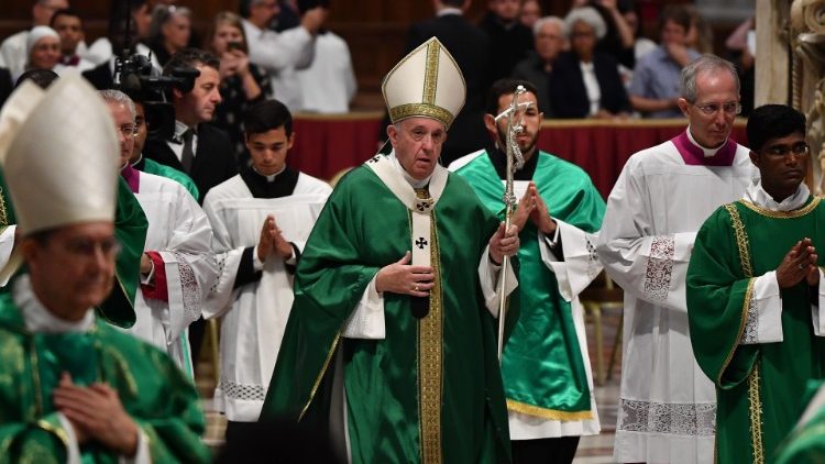 सिनॉड के उद्घाटन का ख्रीस्तयाग 