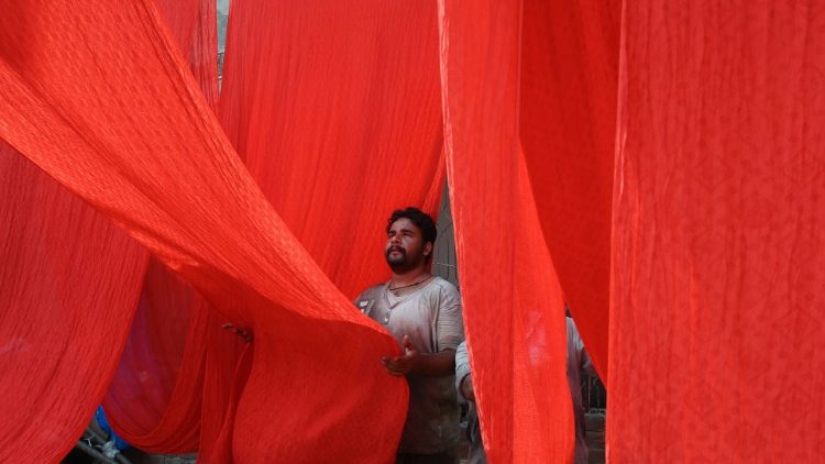 Tafakari ya Neno la Mungu, Jumapili ya 30 ya Kipindi cha Mwaka C wa Kanisa: Kiburi ni kaburi la utu na heshima ya binadamu: Sala inasimikwa katika imani, toba na wongofu wa ndani!