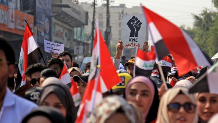 Die Proteste gehen auch am Dienstag unvermindert weiter