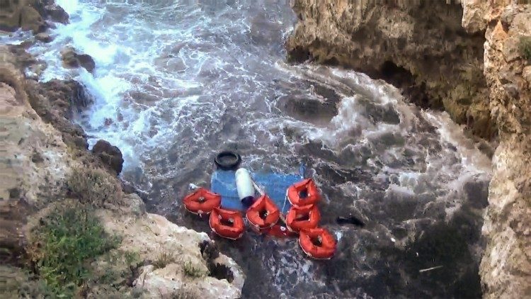 Il naufragio di Lampedusa: si temono venti vittime
