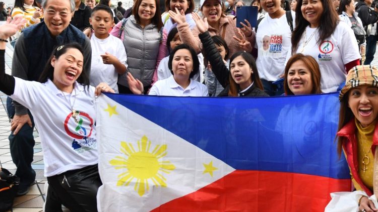 Des jeunes pèlerins Philippins au Japon lors de la venue du Pape François en novembre 2019. 