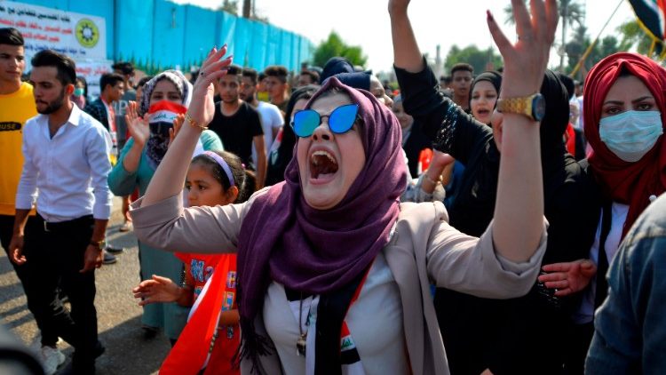 Iraq, manifestazioni di piazza