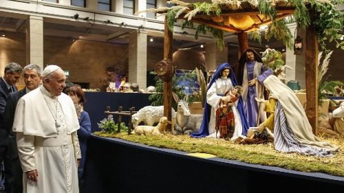 El Papa visitó la muestra de 100 Pesebres en el Vaticano