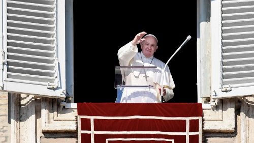 Papst Franziskus beim Angelus: Das Evangelium niemandem aufdrängen