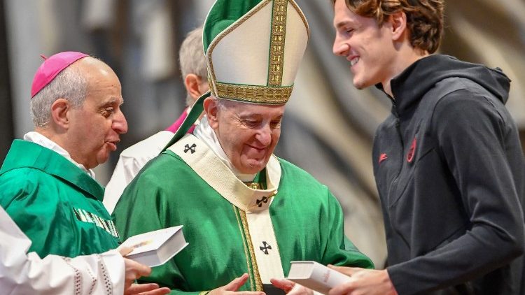 Jumapili ya Neno la Mungu: Umuhimu wa Neno la Mungu katika maadhimisho ya Liturujia ya Kanisa.