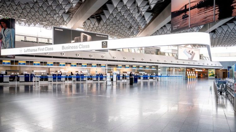 Coranavius, Aeroporti svuotati -Germania