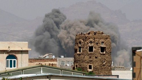 Francisco reitera apelo por cessar-fogo global