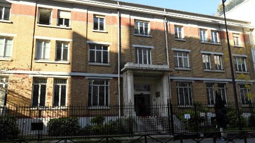 En France, la douleur de ceux dont les parents sont enfermés dans des Ehpad contaminés