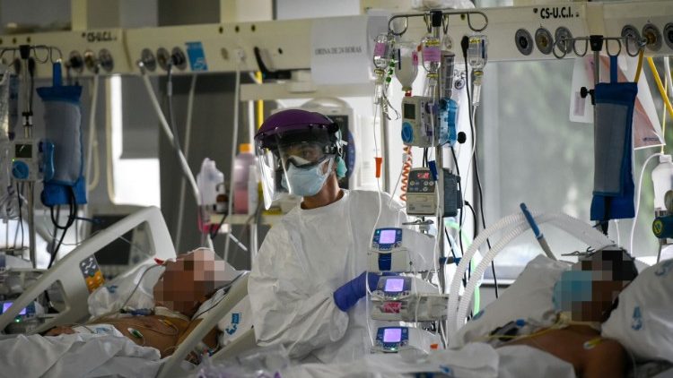 España: este fin de semana la Iglesia celebra una Jornada por los afectados de Covid-19.