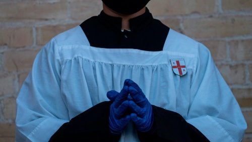 Oração é um valor universal recordou Francisco, ao falar da iniciativa de 14 de maio