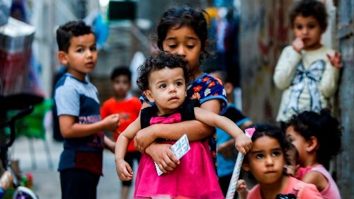 Papa faz apelo à proteção dos refugiados, uma garantia de dignidade e segurança